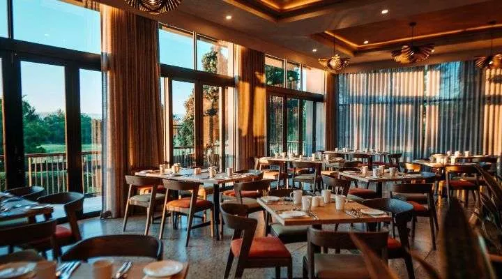 Restaurant image