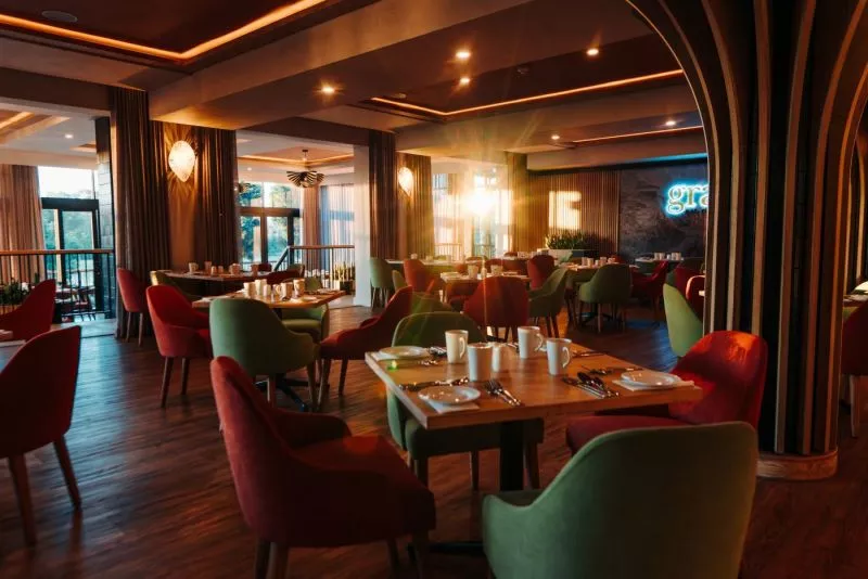 Restaurant image
