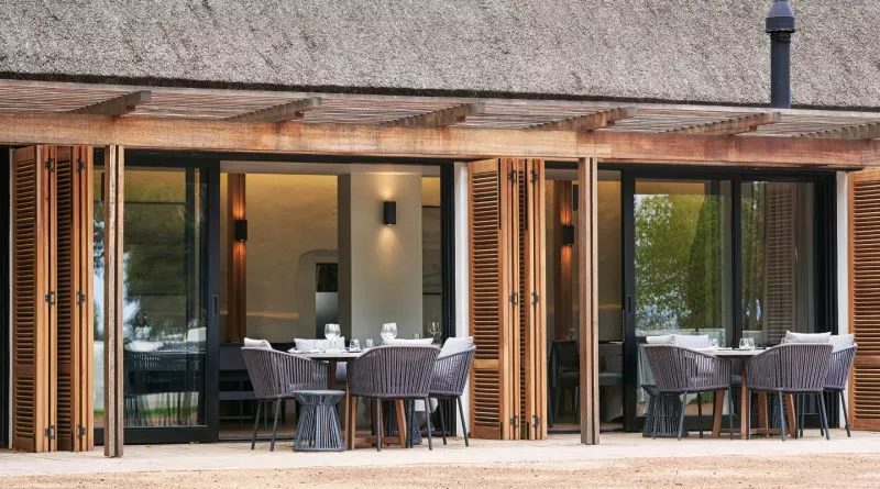 Restaurant image