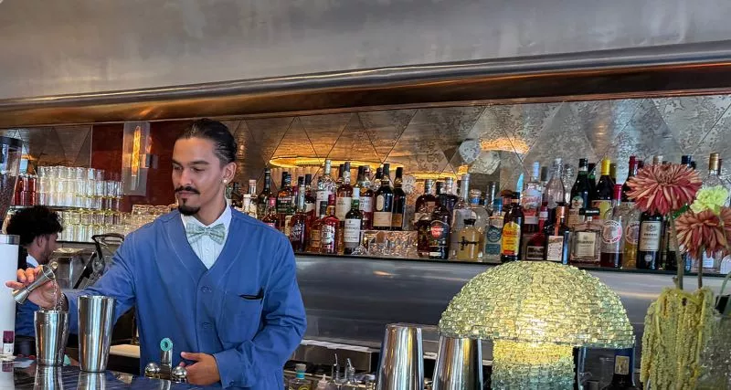 Restaurant image