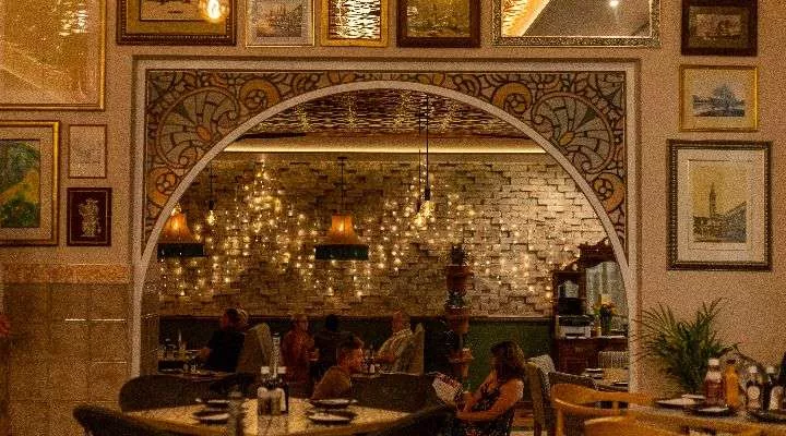 Restaurant image
