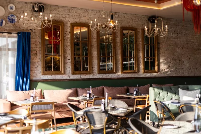 Restaurant image