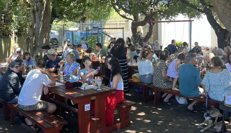 Restaurant image