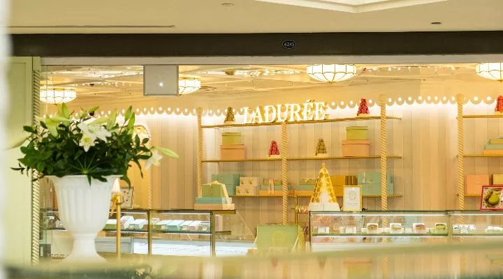 Restaurant image