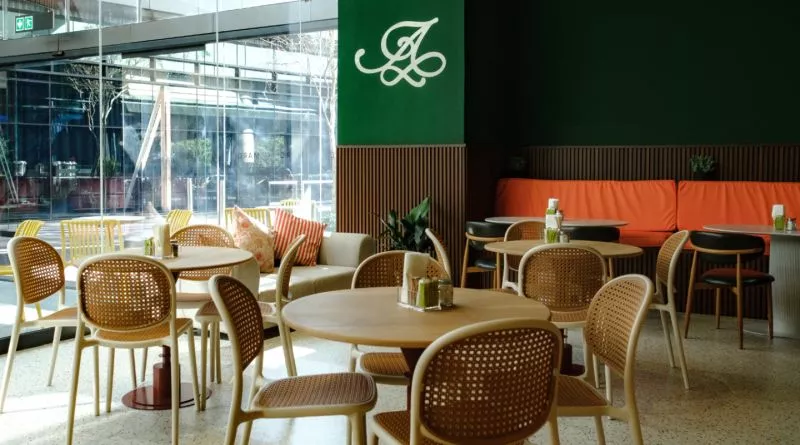Restaurant image