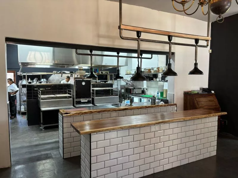 Restaurant image
