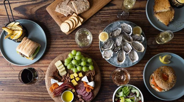 Restaurant image