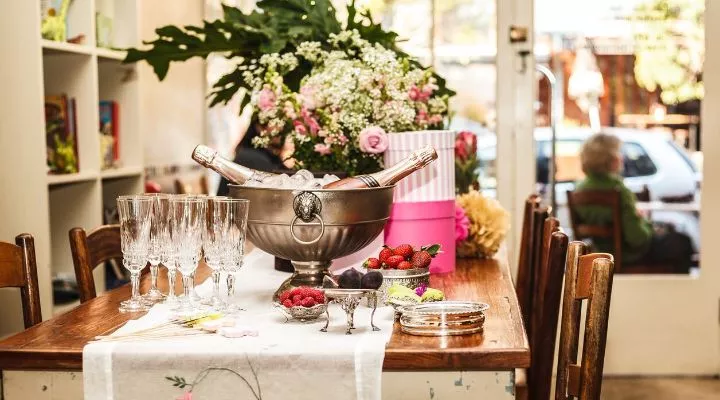 Restaurant image
