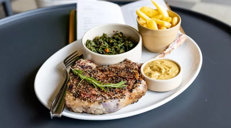 Restaurant image