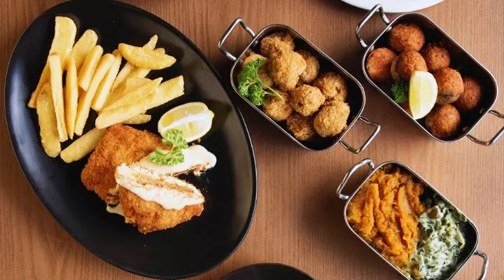 Restaurant image