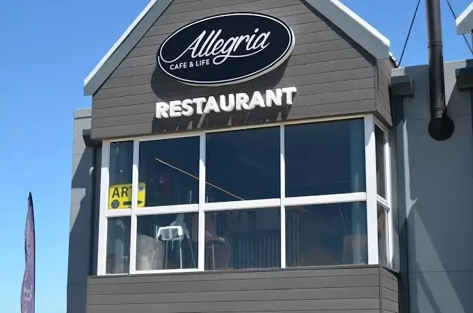 Restaurant image