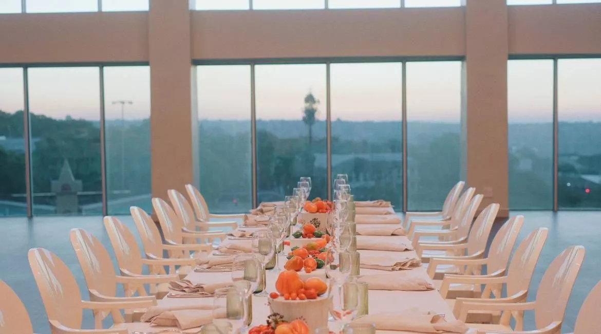 Restaurant image
