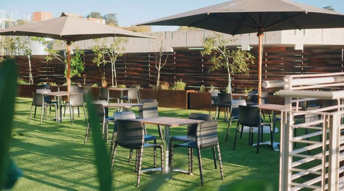 Restaurant image