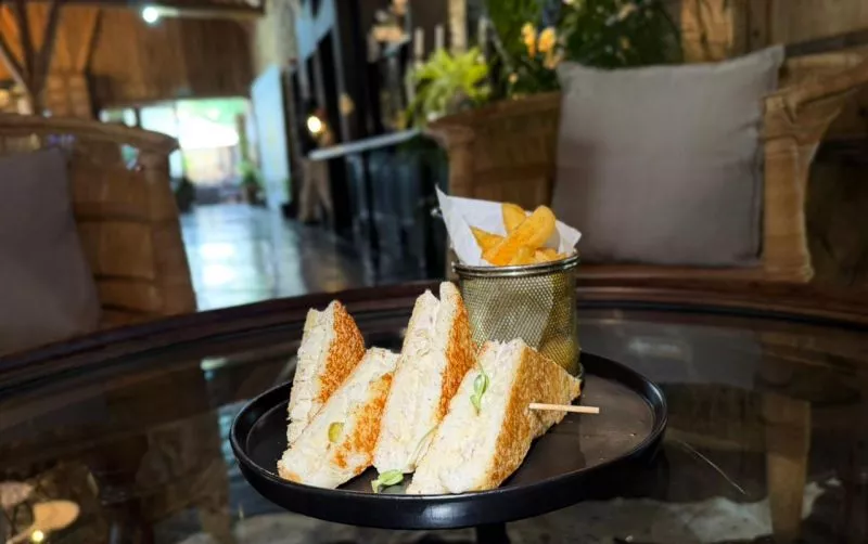 Restaurant image