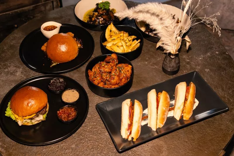 Restaurant image