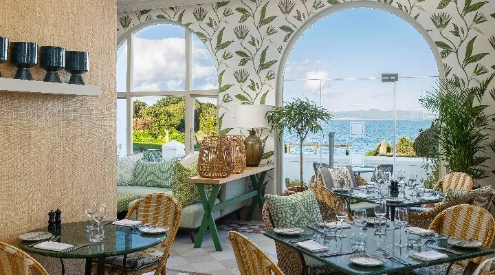 Restaurant image