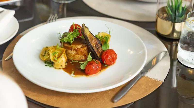 Restaurant image