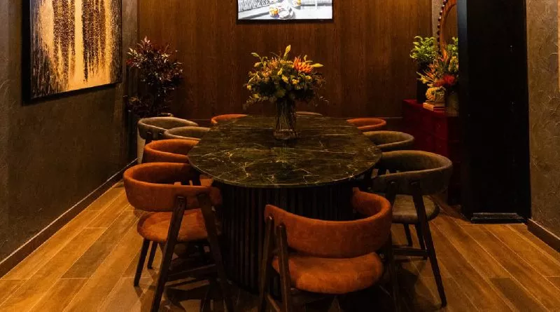 Restaurant image