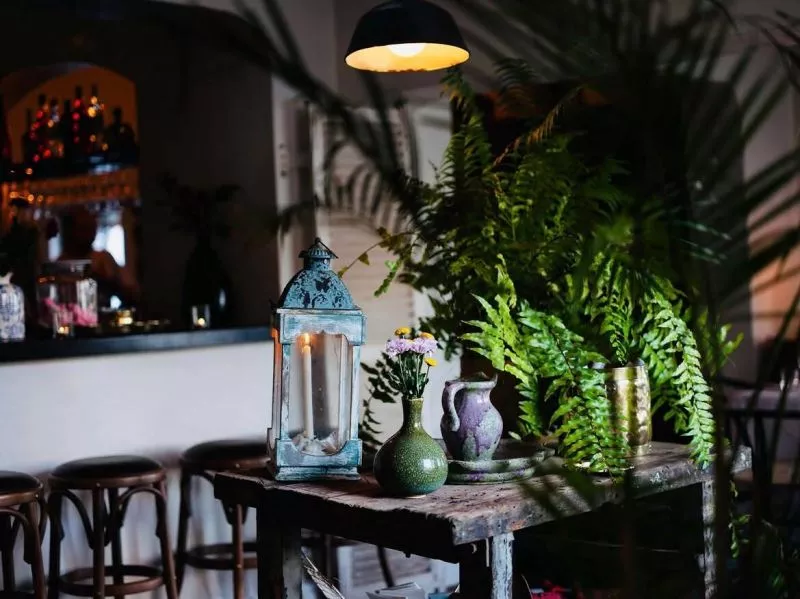 Restaurant image