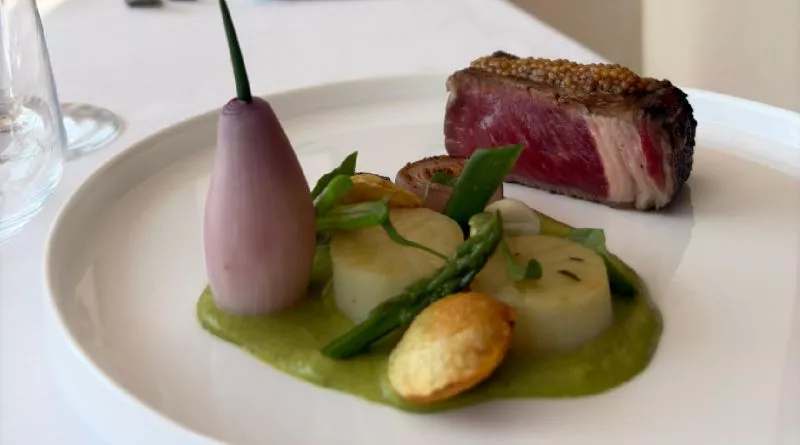 Restaurant image
