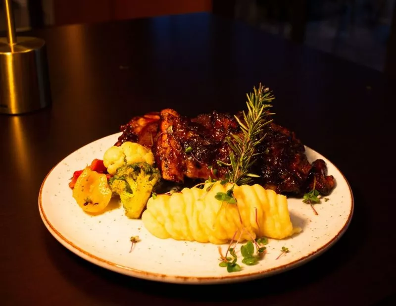 Restaurant image