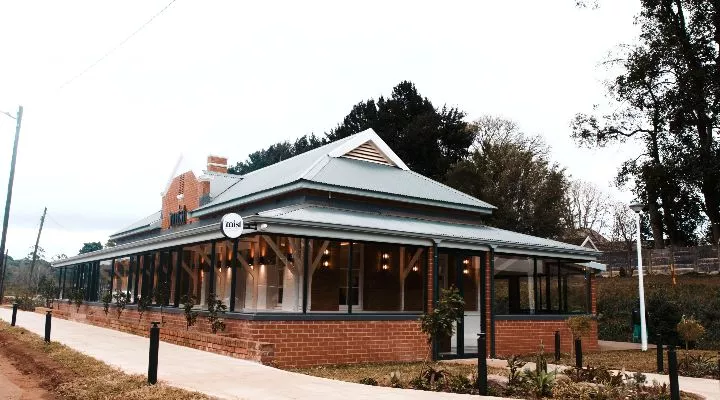 Restaurant image