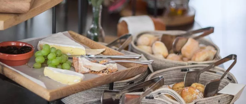 Restaurant image