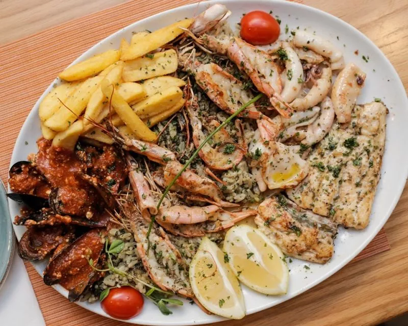 Restaurant image