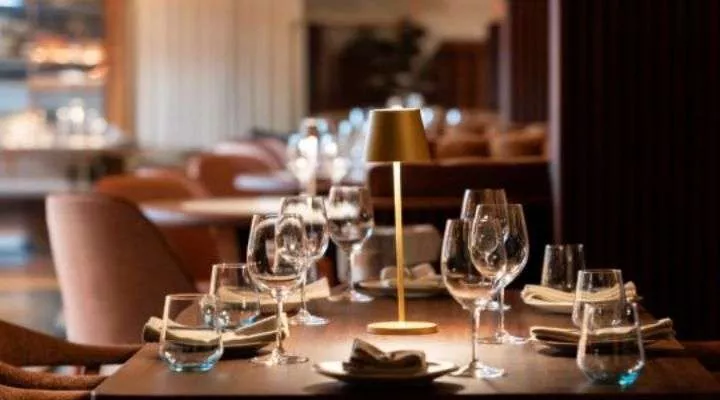 Restaurant image
