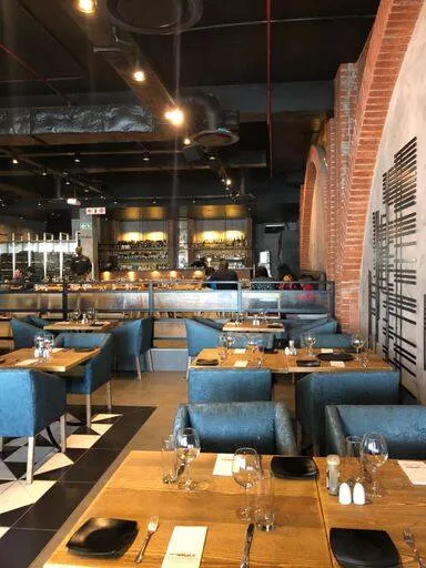 Restaurant image