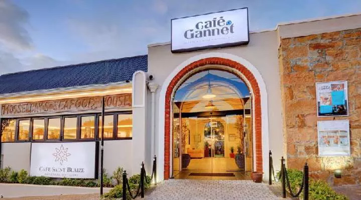 Restaurant image