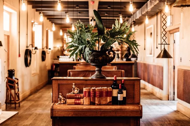 Restaurant image