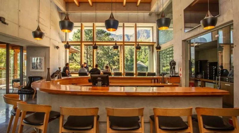 Restaurant image