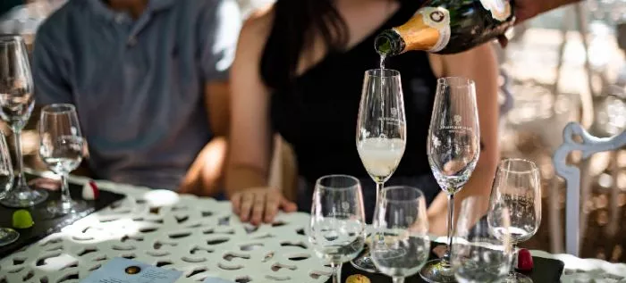 Restaurant image