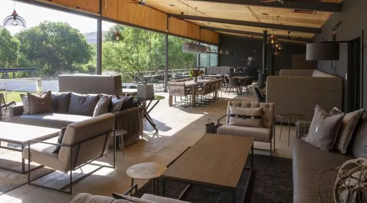 Restaurant image