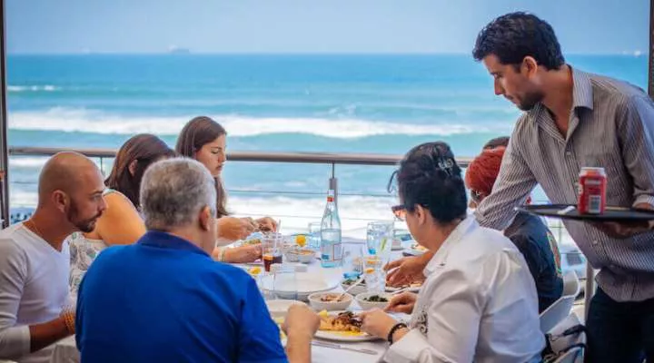 Restaurant image