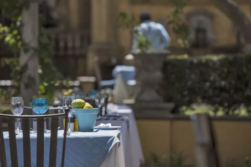 Restaurant image