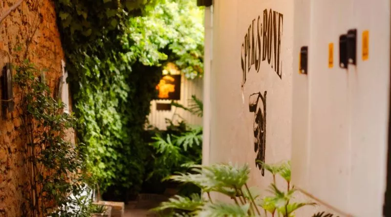 Restaurant image