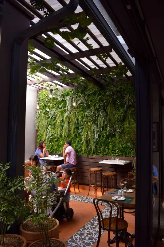 Restaurant image