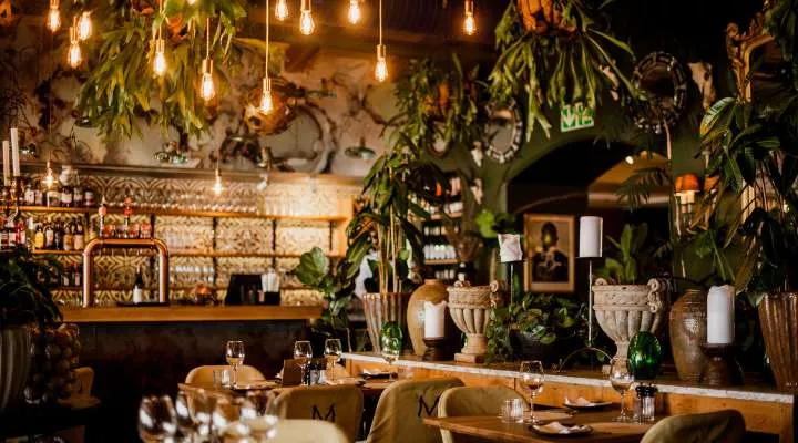 Restaurant image