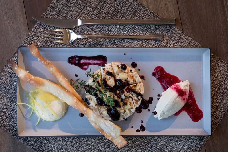 Restaurant image