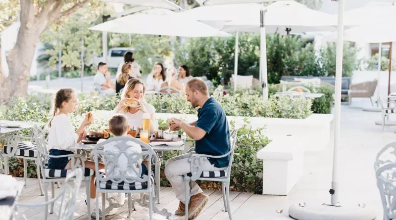 Restaurant image