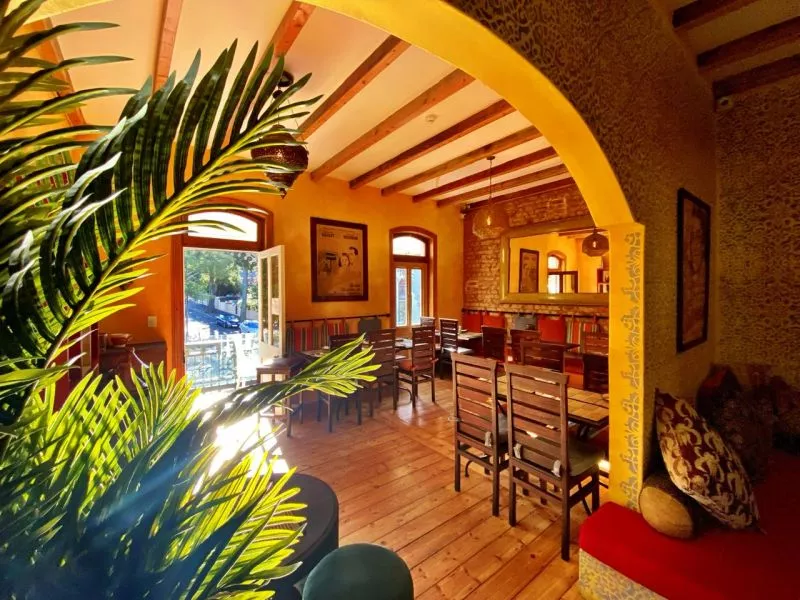 Restaurant image