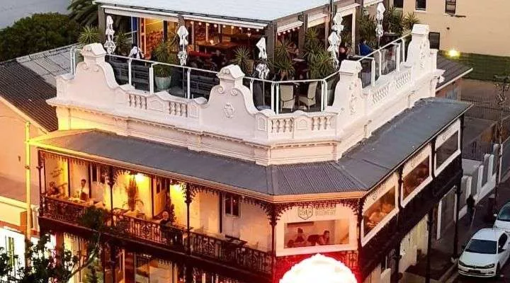 Restaurant image