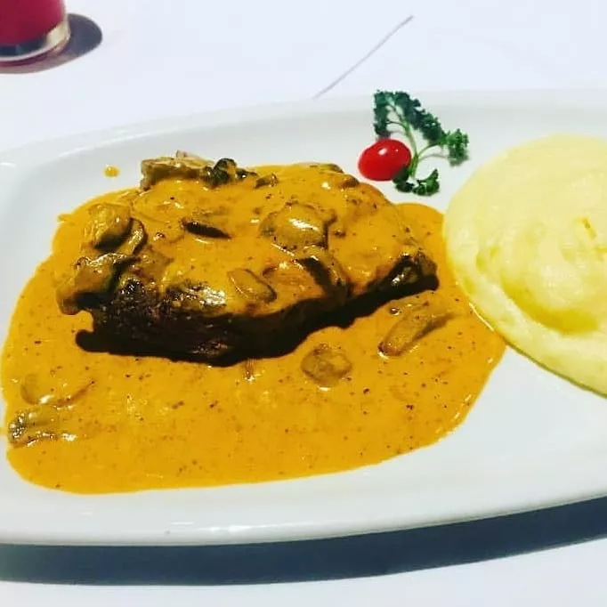 Restaurant image