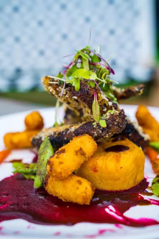 Restaurant image