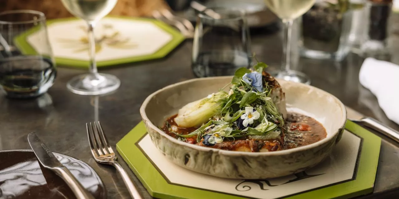 Restaurant image