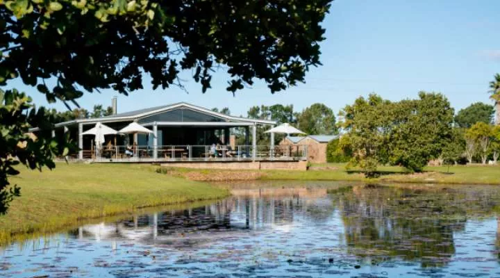 Restaurant image
