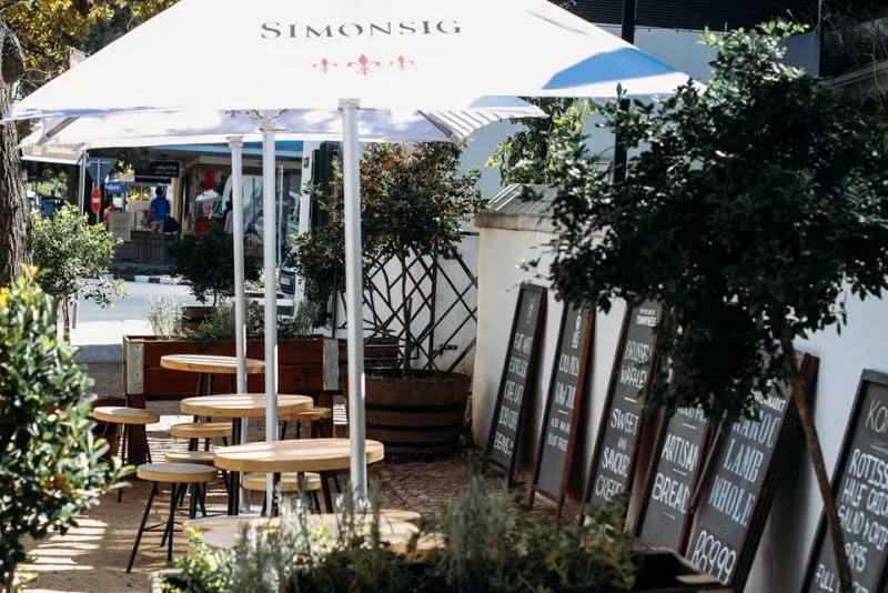 Restaurant image