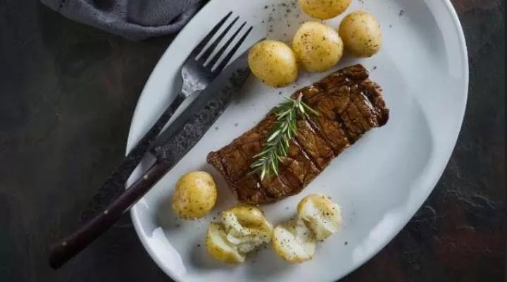 Restaurant image